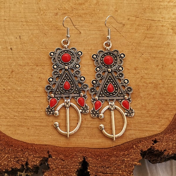 Boucles d'oreilles ethniques Kabyle Amazigh berbères  pendantes en forme de fibule ancestrale