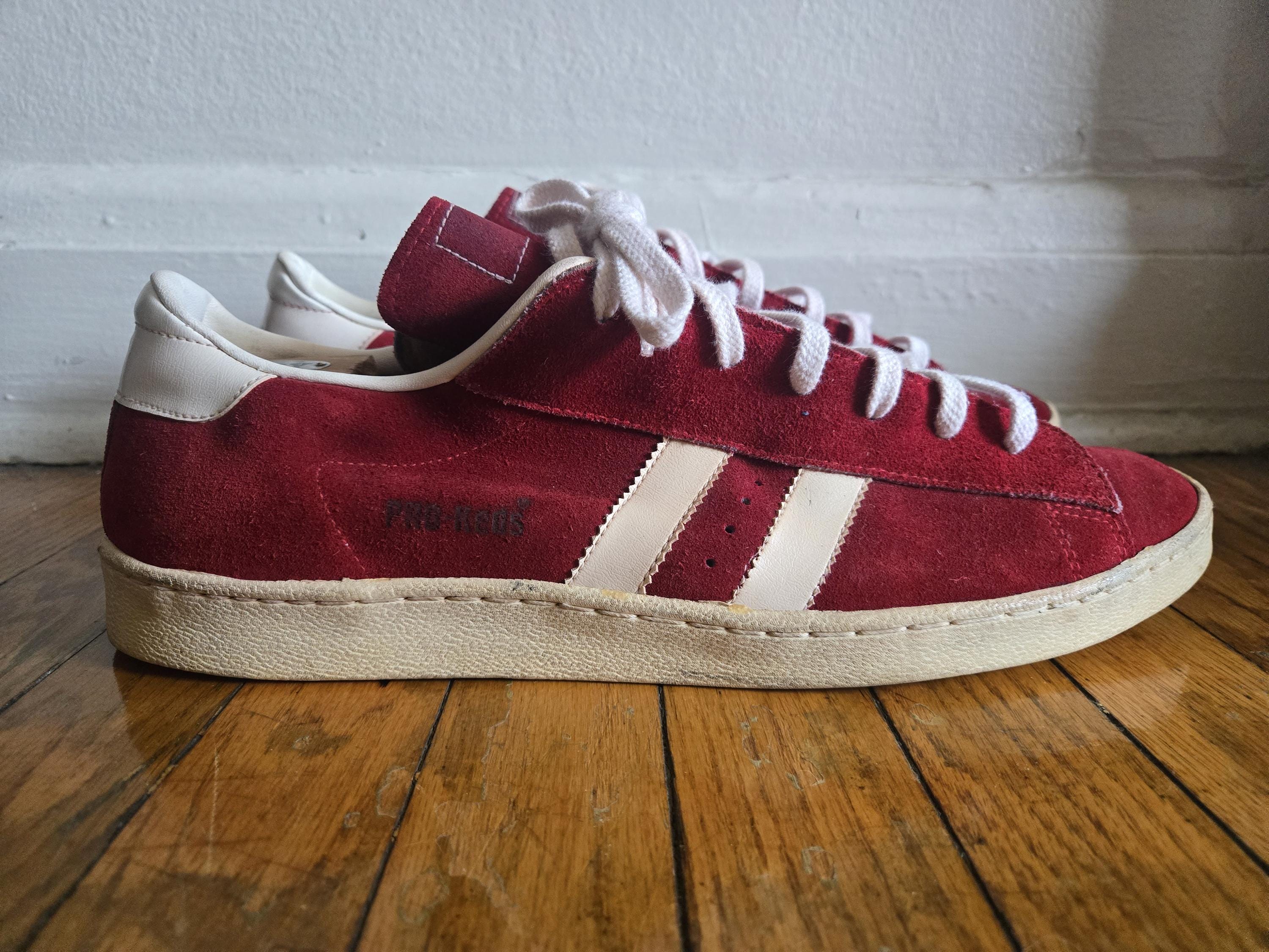 Vintage Keds Red Velour Terry Trim 70s Collectible Sneakers USA (Men’s 6?) Vintage Pro Keds Sneakers - Etsy main image 3