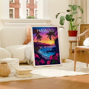 Może przedstawiać: Ramka z plakatem przedstawiającym zach&oacute;d słońca nad plażą na Hawajach. Plakat jest w białej ramie i ma napis "HAWAII" wydrukowany białymi literami u g&oacute;ry.