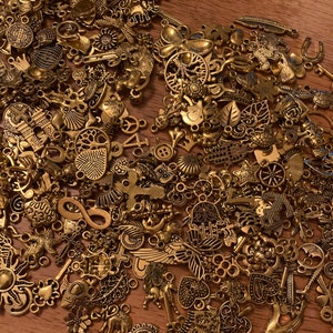 Random Mystery Charm Mix