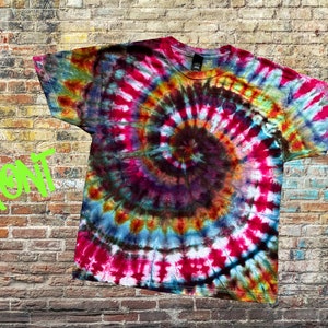 Spiral Tie Dye T-Shirt in Extra Large