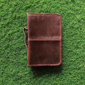 Leather Case for Large Bible, Leather Bible Cover with Zipper, Catholic Bible, Full Grain Leather Bible Cover Zip, Zipped Bible Case for Men
