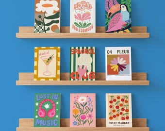 9 mockupplank voor wenskaarten | Meerdere A6-kaarten, DIN A-posterontwerp | Minimale houten eiken plank wanddecoratie | Klaar voor gebruik PSD-sjabloon