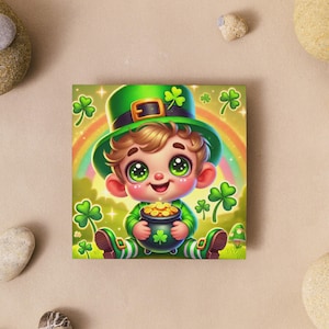 Lindo duende gnomo bebé con ojos grandes, archivo digital para autoimpresión, gráficos en formato pdf, svg, png, jpg para ropa y dispositivos