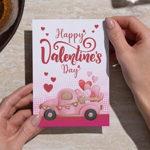 Valentijnsdag Journey of Love: roze autokaart voor een geliefde, om zelf te downloaden en af te drukken en aan een vriend(in) of aan je favoriete persoon te geven