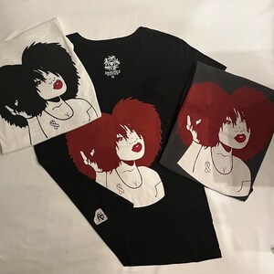 アフロガールグラフィックTシャツ