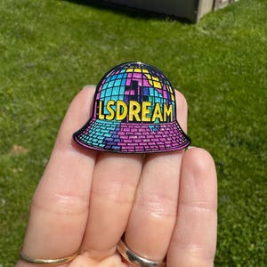 Sparkly LSDREAM Pin