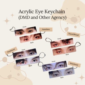 K&ouml;nnte beinhalten: Acryl-Augen-Schl&uuml;sselanh&auml;nger mit Nahaufnahmen von Augen. Jeder Schl&uuml;sselanh&auml;nger hat eine Vorder- und R&uuml;ckansicht, mit einer Metallkette und einem kleinen Etikett mit einem Namen. Die Schl&uuml;sselanh&auml;nger sind in verschiedenen Augenfarben und -stilen.