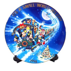 It&#39;s a Small World Holiday 1994 Disney Decorative Plate