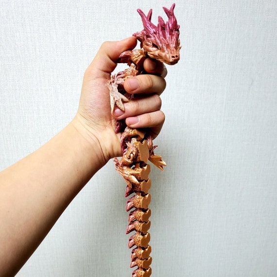 Articulated Fire Dragon Sculpture: 3D Printable STL File