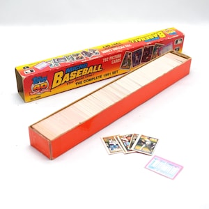 Vintage Miniature Baseball Cards - 1991 Set of Hundreds of Miniature Baseball Cards with Stats & Carrying Box (Topps and MLB, 1991)