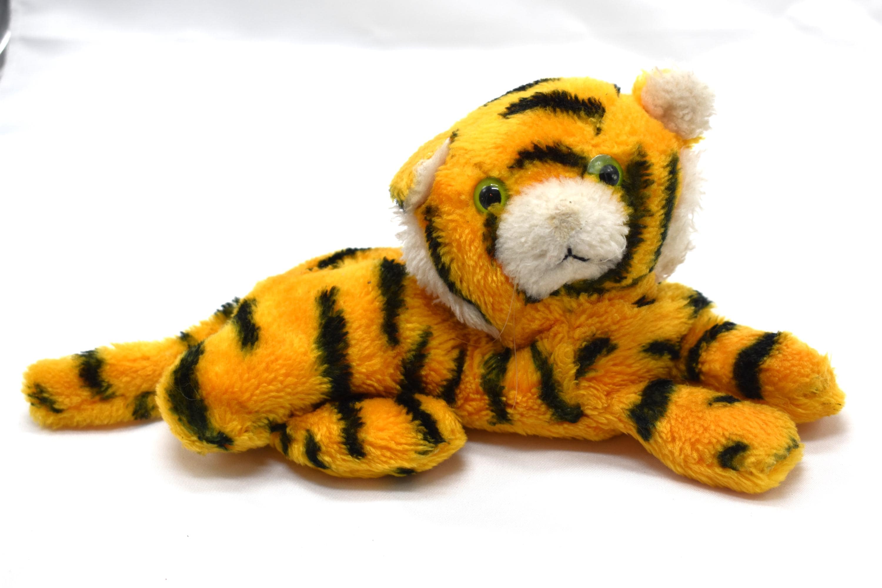 Vintage Tiger Plush (1978) - R. Dakin 70s Small Toy Big Cat - Etsy