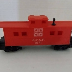 HO Scale Life-Like ATSF Santa Fe Caboose 1951