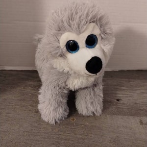 Homerbest brand Stuffed Plush SIBERIAN HUSKY Puppy Dog w/ Blue Eyes 8&quot; Tall
