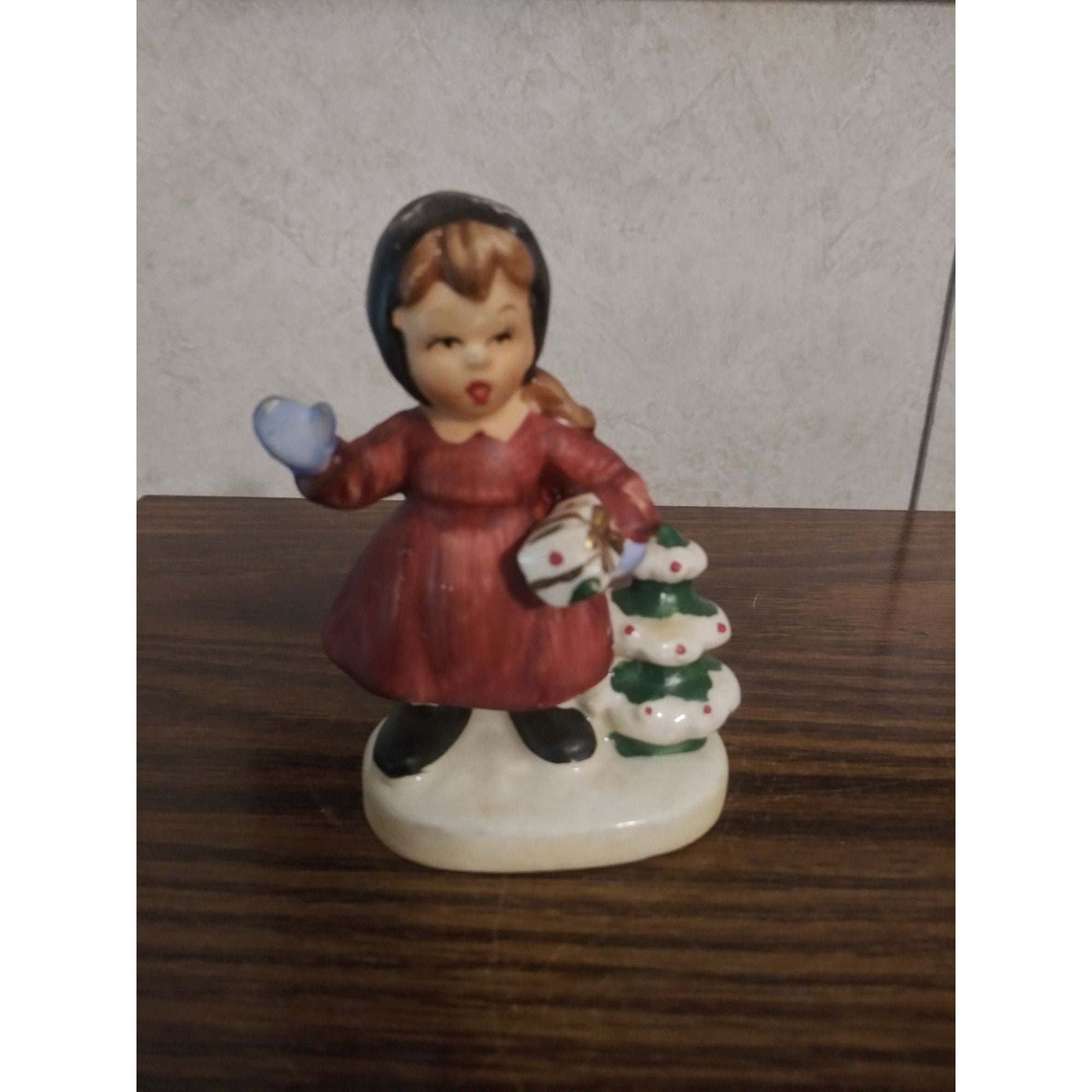 Vintage NAPCOWARE Figurine Christmas Girl X8366 Hand Painted Japan Etsy