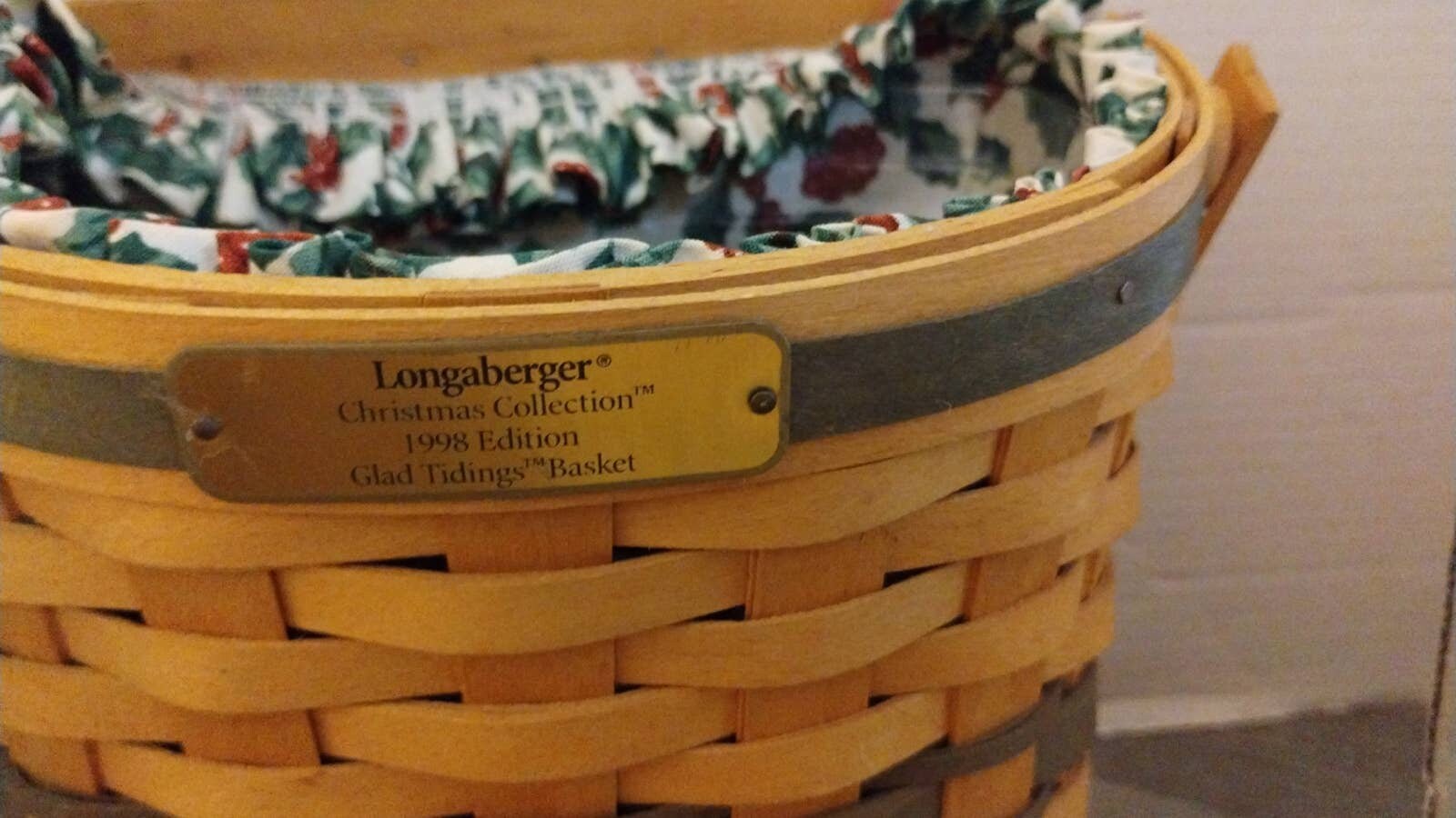 Longaberger Christmas Collection 1998 Edition Glad Tidings Basket