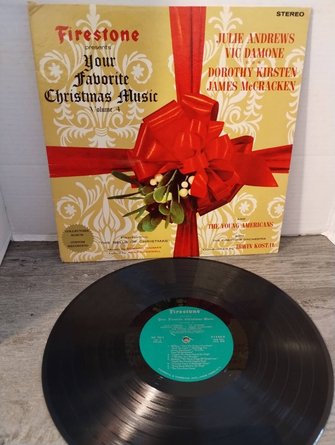 Firestone Presents Your Christmas Favorites 