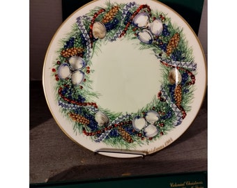 Lenox Christmas 1984 Rhode Island Decorative Plate Colonial Christmas Wreath