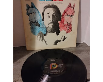 GEORGE CARLIN Take Offs & Put Ons Lp Vinyl Comedy RCA Cas2566 1972