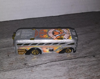 Hot Wheels School Bus Flying Finizzas From 1988 Diecast Car - Etsy