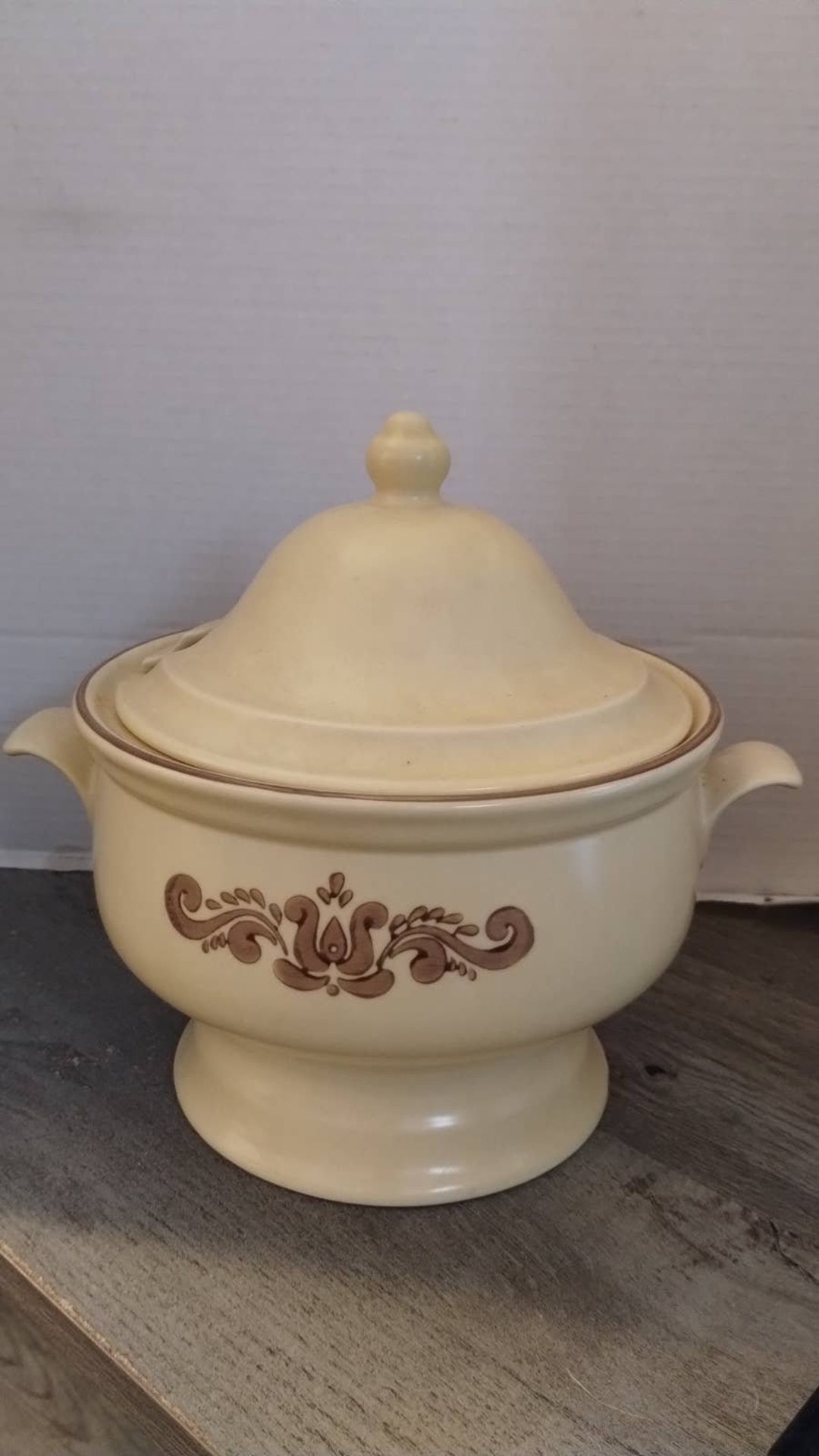 Pfaltzgraff Village Soup Tureen Soup Pot With Lid