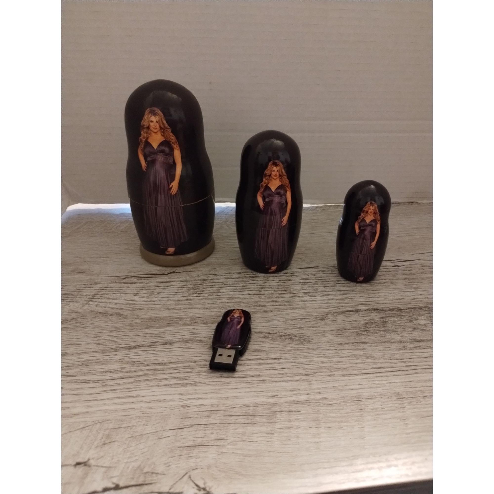 Kirstie Alleys Big Life Matryoshka Dolls 4-piece Set With USB
