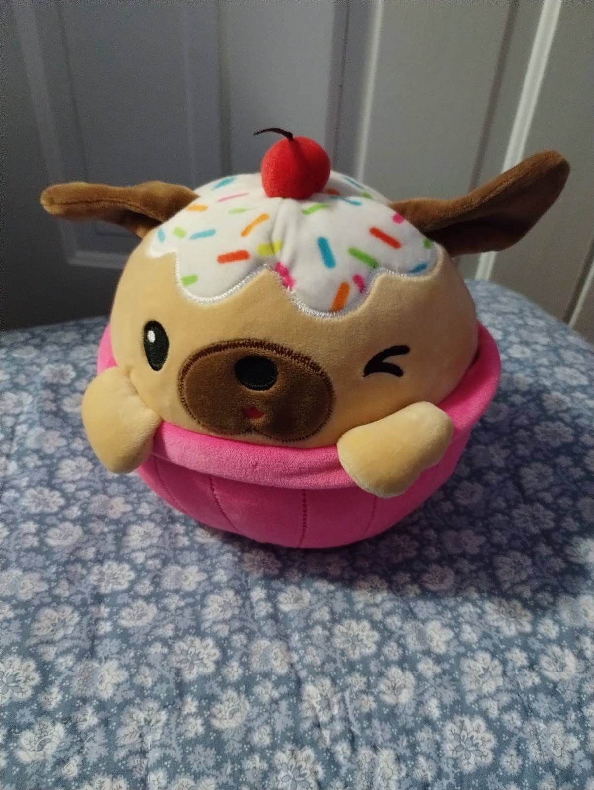 Squishmallow Stuffed Cupcake Dog With Sprinkles and Cherry Plush Stuffed  Toy 8 