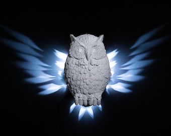 Owl Wall Night Light | 3D Printed LED Lamp | Ready to Hang | Custom Color | Fantasy Room Decor | Gift for Owl Lovers