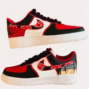 Uchiha itachi top nike dunks naruto
