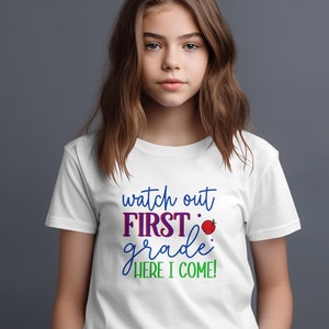Watch Out First Grade Here I Come T-Shirt, Funny First Grade Shirt, Back to School 1st Grade Tshirt, Unisex First Grade Tee