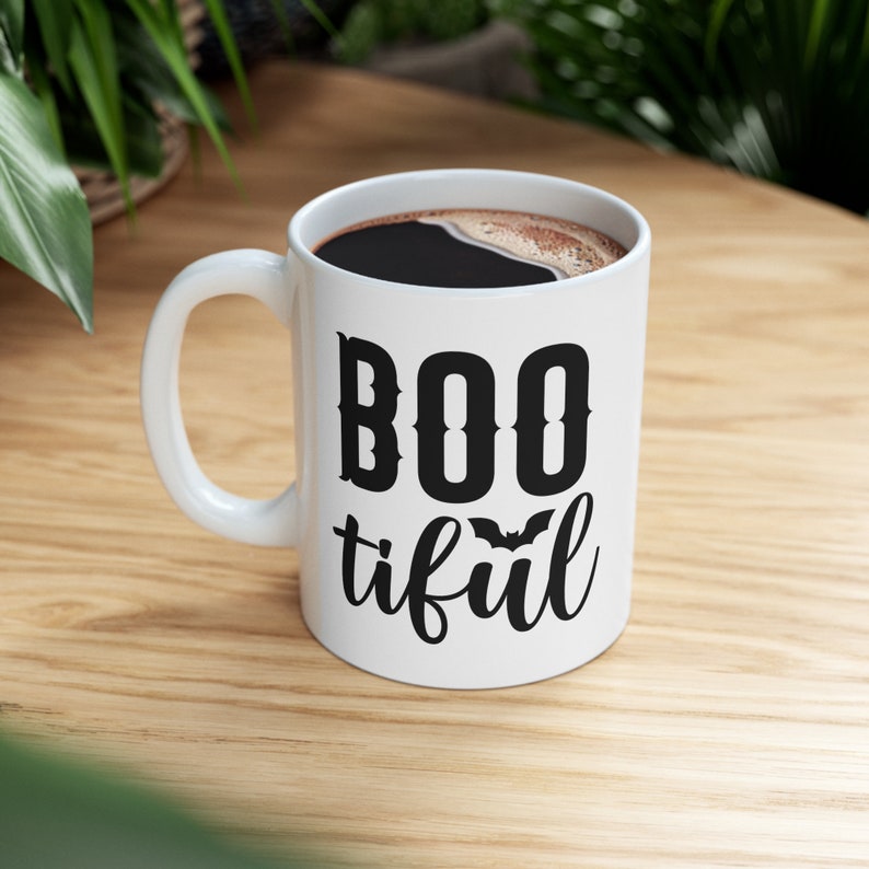 Idée de cadeau de tasse Spooky Boo-tifully Cute pour elle Tasse à thé en céramique d'Halloween de 11 oz, maman de café, amateur de thé, tasse à chocolat Cadeau d'automne parfait image 3