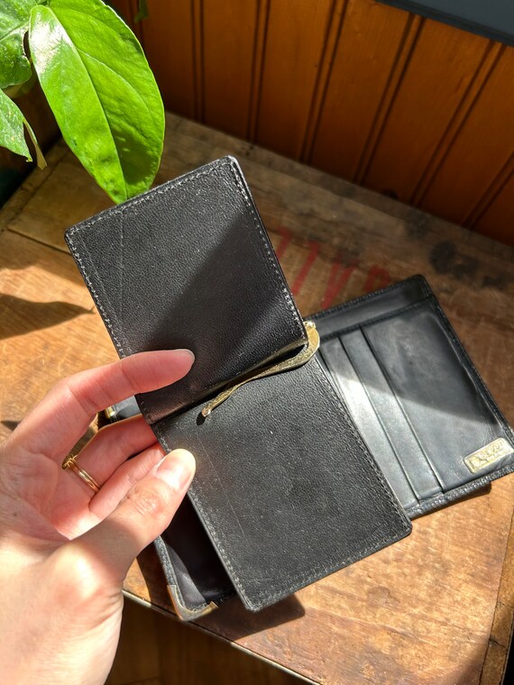 Vintage Gucci men's leather bifold wallet with money… Gem