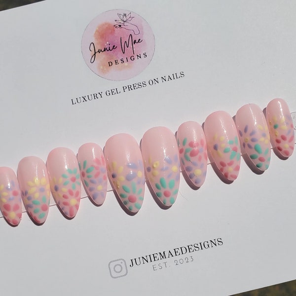 Spring Flower Press On Nails | Hand Painted Short Spring Gel Press On Nails | Custom Press On Nails | Press Ons Luxury Gel Nails Floral