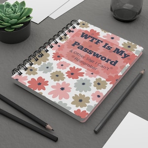 WTF-wachtwoorddagboek: spiraalvormig notitieboek met bloemen voor vergeetachtigheid