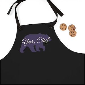 Yes Chef Apron: Bear Fan Gift, Chef&#39;s Cooking Accessory