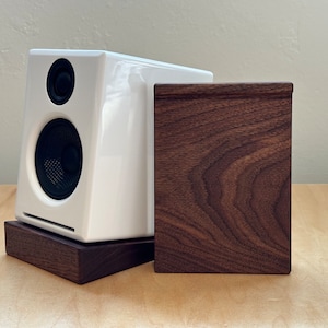 Solid Wood Speaker Stands - Multiple & Custom Sizes - Maple/Walnut/Black