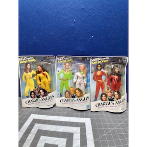 Hasbro Charlies Angels Action Figure Set Vintage 1977 Kelly Kris Sabrina Doll