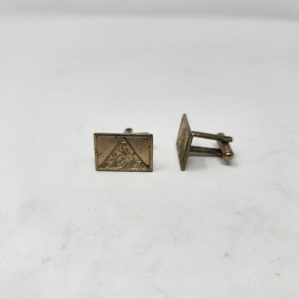 Vintage Gold Tone Rectangular Cufflinks with Floral Design in Triangle