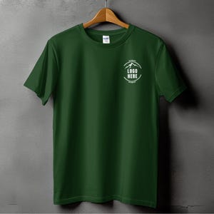 Anpassad logotyp-t-shirt, personlig märkes-t-shirt, logotypplacering-t-shirt, designa din egen grafiska t-shirt, anpassningsbar logotyp-t-shirt, företagsmerchandise