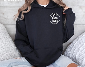 カスタム刺繍ロゴテキストパーカー、パーソナライズ刺繍ビジネスフード付きスウェットシャツ、モノグラム会社名クルーネック、ビジネスユニフォーム