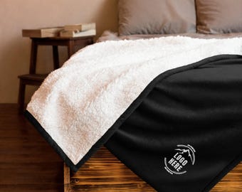 Custom Logo Embroidered Warm Fleece Blanket, Monogrammed Sherpa Throw Blanket Present, Cute Holiday Gift Idea, Custom Logo Corporate Gift