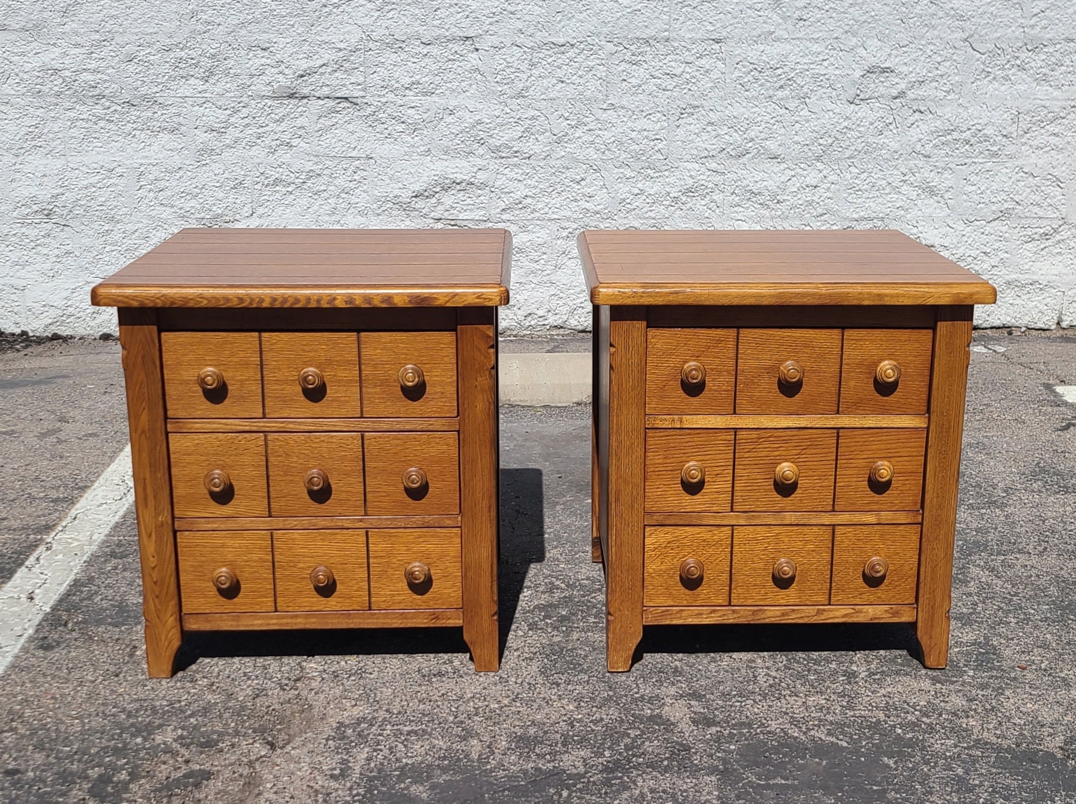 Large Scale Pair of Oak Mission Style Nightstands With 3 Drawers - Etsy