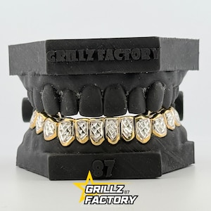 Custom Diamond Dust and Cut Grillz, Präzisions-Facettiertes Design, Premium Facettierte Zähne, 10K Gold, 14K Gold, 925 Silber, Free Perm Cuts.