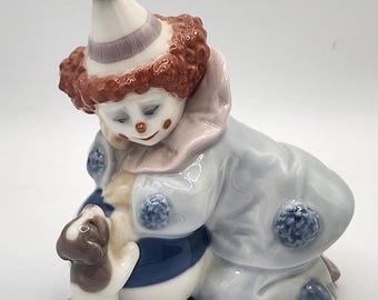 Beautiful Lladro "Pierrot with Puppy & Ball" Porcelain Figurine- Small Clown Leaning on Ball with Puppy | #5278- Glossy
