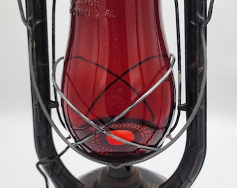 Vintage DIETZ MONARCH RED Globe Lantern, Barn Railroad