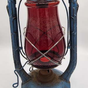Vintage Dietz Blue Monarch Oil Kerosene Lantern with Red Glass Globe | Made in USA