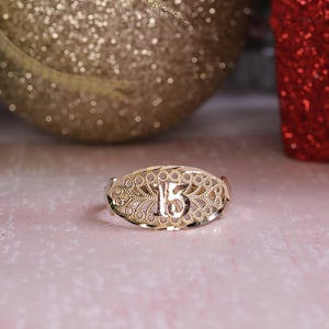 10K Gold Quinceañera 15 Birthday Ring  / 10K Real Gold 15 Años Ring / Quince Crown Ring / Daughter Gift / 15th Birthday Ring / Heavue