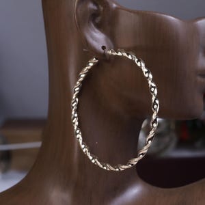 10k Gold 2 Different Size Twist Hoop Earrings / 10k Gold Earrings Women / Heavue / Gift / Gift For Her / Valentine Gift Style 2