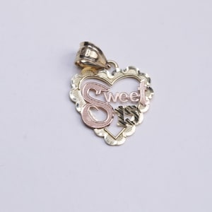 14K Gold 15 Sweet Años Quinceañera Heart Pendant/ Sweet 15th Birthday Gift / Birthday Gift / 15 Anos Quinceanera Charm / Heavue