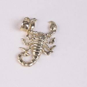 10k Real Gold Scorpion Pendant / 10K Gold Pendant For Men / 10K Gold Pendant For Women / Heavue / Scorpio Necklace / Animal Pendant